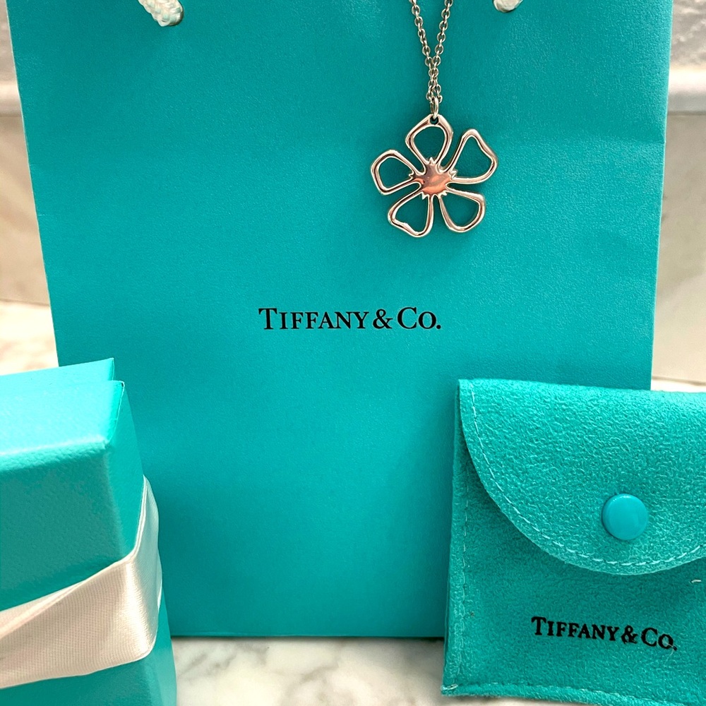 Tiffany & Co. Flower Necklace